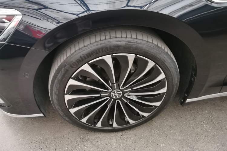 Used Volkswagen Phideon 2021 380TSI Flagship Edition Exterior 5