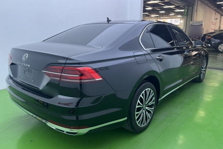 Used Volkswagen Phideon 2021 380TSI Luxury Edition Exterior 5