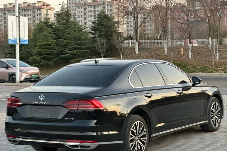 Used Volkswagen Phideon 2021 380TSI Luxury Edition Exterior 5
