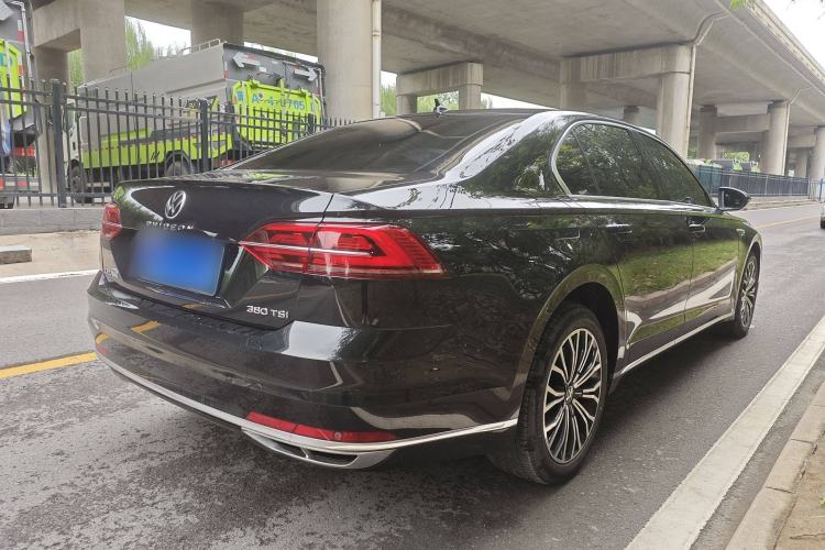 Used Volkswagen Phideon 2021 380TSI Luxury Edition Exterior 5