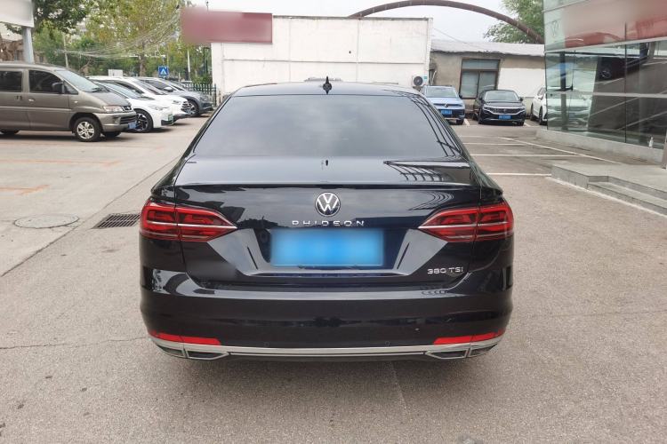 Used Volkswagen Phideon 2021 380TSI Prestige Edition Exterior 6