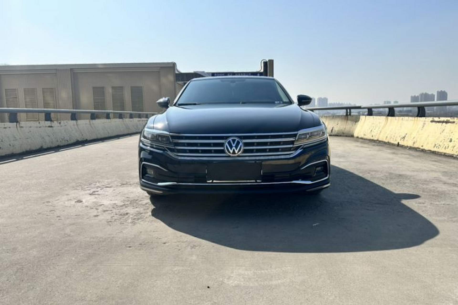 Used Volkswagen Phideon 2021 380TSI Luxury Edition Exterior 6