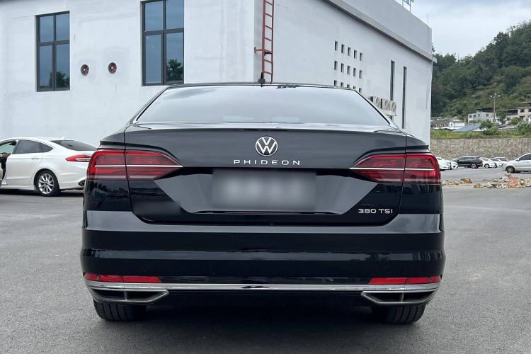 Used Volkswagen Phideon 2021 380TSI Luxury Edition Exterior 7
