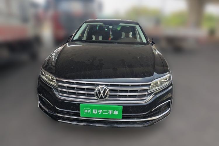 Used Volkswagen Phideon 2021 380TSI Luxury Edition Front