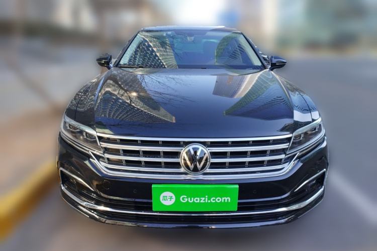 Used Volkswagen Phideon 2021 380TSI Luxury Edition Front