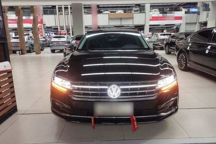 Used Volkswagen Phideon 2021 380TSI Prestige Edition Front