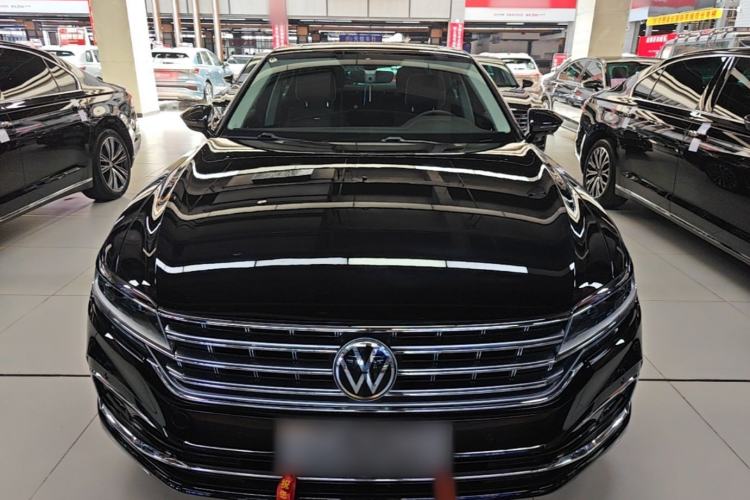 Used Volkswagen Phideon 2021 380TSI Prestige Edition Front