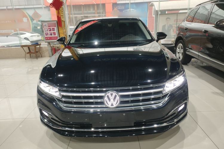 Used Volkswagen Phideon 2021 380TSI Luxury Edition Front
