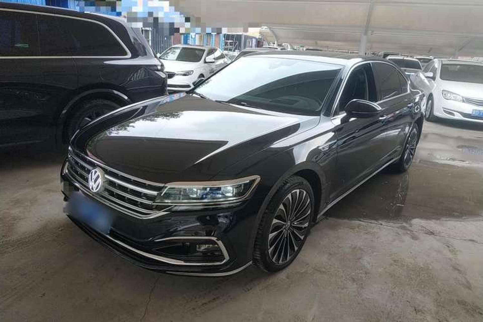 Used Volkswagen Phideon 2021 380TSI Flagship Edition Front Left 45 Deg