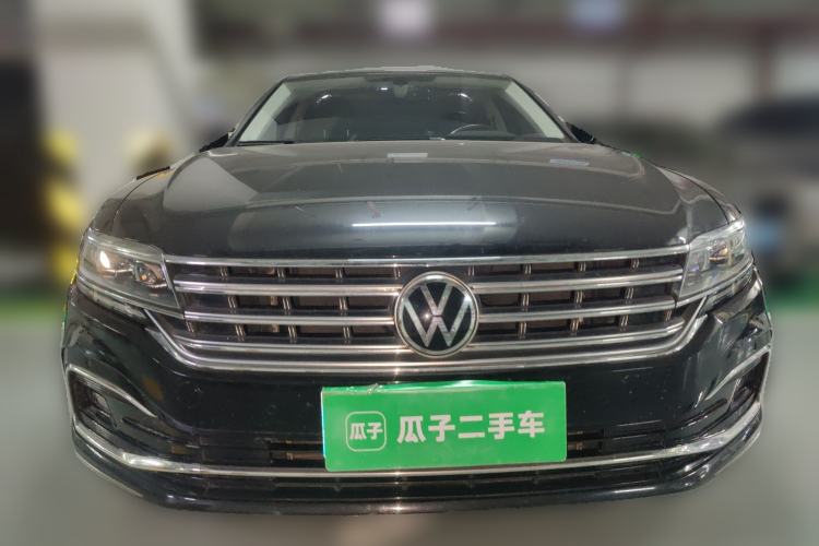 Used Volkswagen Phideon 2021 380TSI Luxury Edition Front
