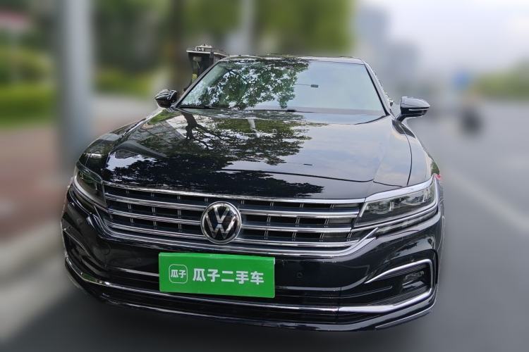 Used Volkswagen Phideon 2021 380TSI Luxury Edition Front
