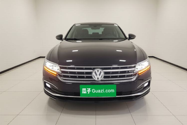 Used Volkswagen Phideon 2021 380TSI Luxury Edition Front