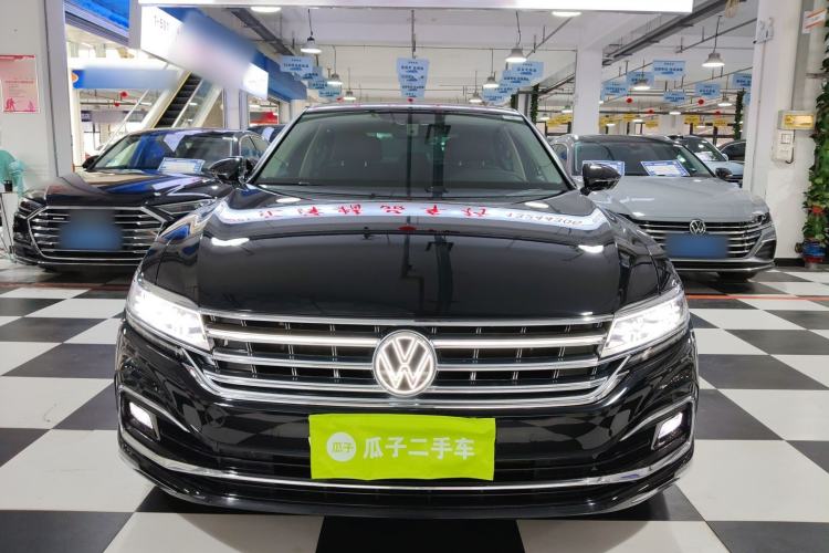 Used Volkswagen Phideon 2021 380TSI Luxury Edition Front