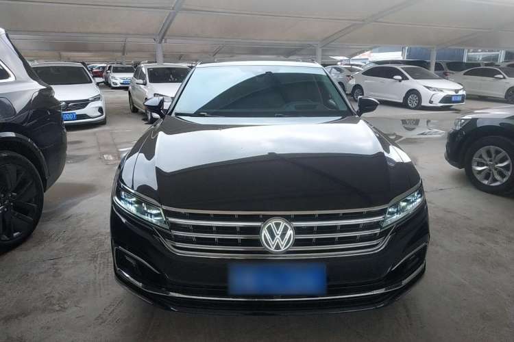 Used Volkswagen Phideon 2021 380TSI Flagship Edition Front
