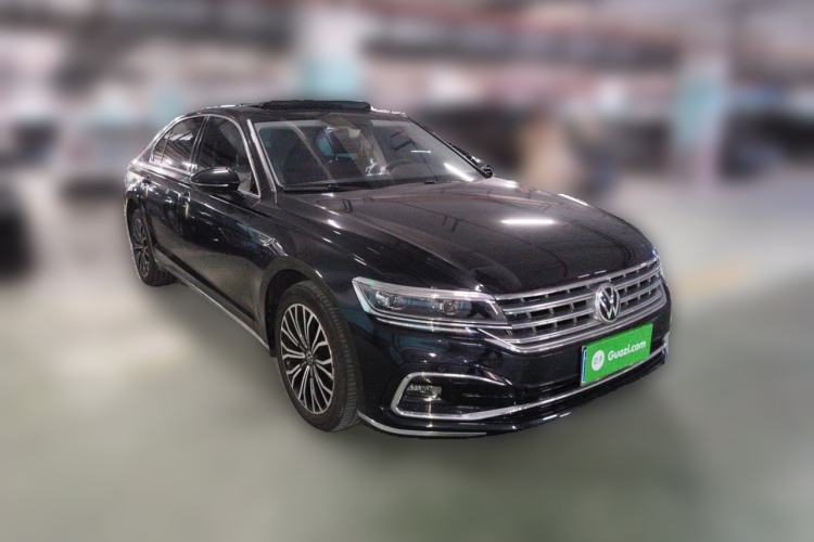 Used Volkswagen Phideon 2021 380TSI Luxury Edition Front Right 45 Deg