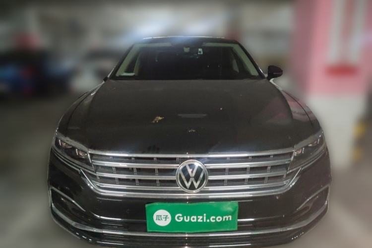 Used Volkswagen Phideon 2021 380TSI Luxury Edition Front
