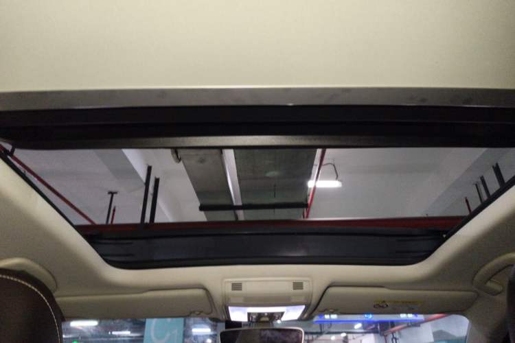 Used Volkswagen Phideon 2021 380TSI Luxury Edition Headliner