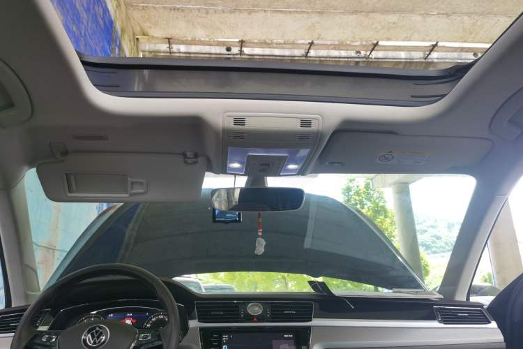 Used Volkswagen Phideon 2021 380TSI Luxury Edition Headliner