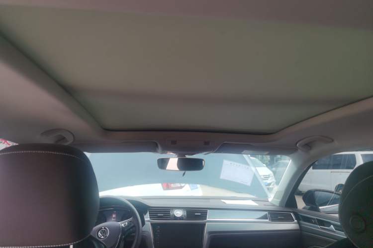 Used Volkswagen Phideon 2021 380TSI Luxury Edition Headliner