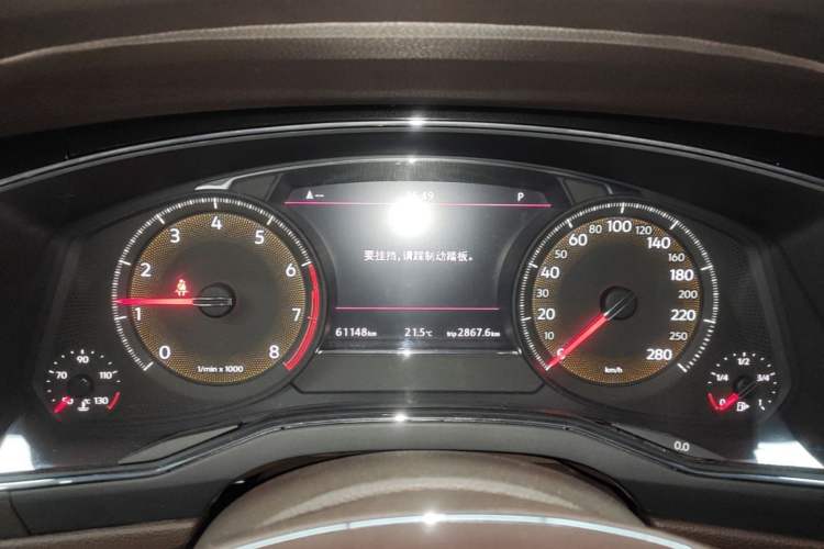 Used Volkswagen Phideon 2021 380TSI Prestige Edition Instrument Cluster
