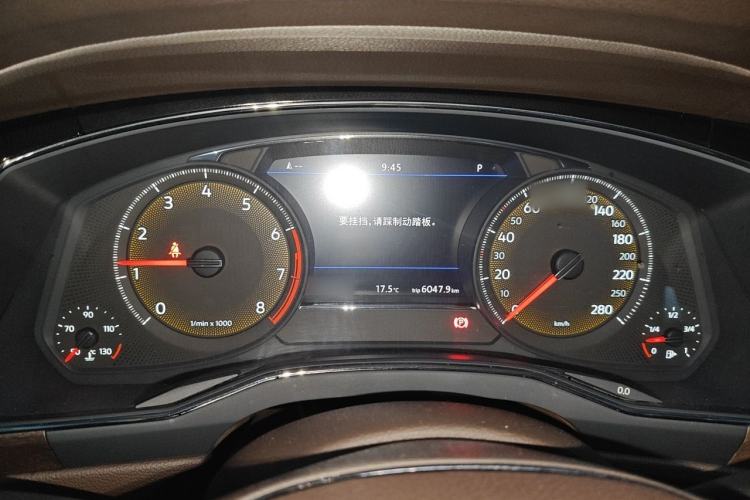 Used Volkswagen Phideon 2021 380TSI Prestige Edition Instrument Cluster