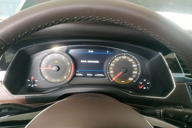 Used Volkswagen Phideon 2021 380TSI Flagship Edition Instrument Cluster