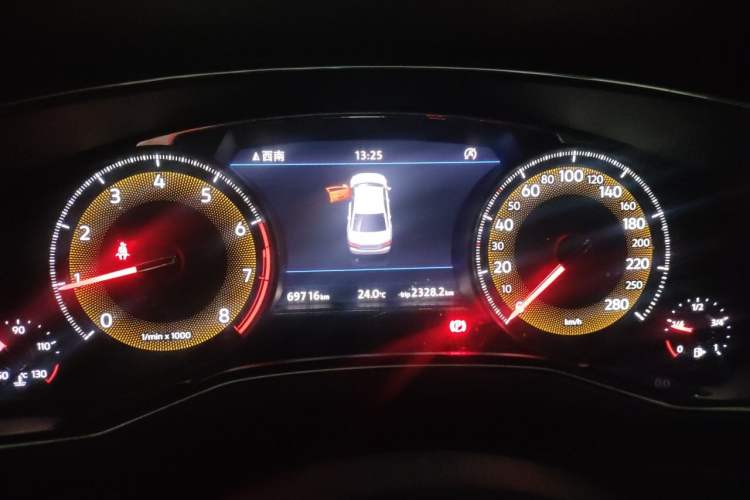 Used Volkswagen Phideon 2021 380TSI Luxury Edition Instrument Cluster