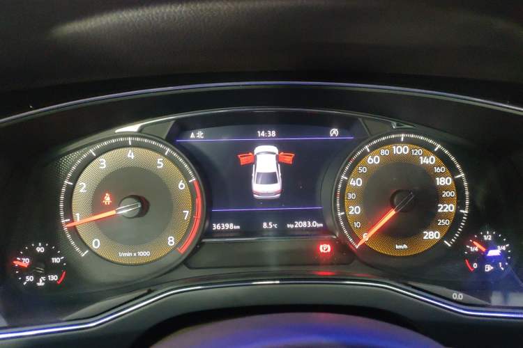 Used Volkswagen Phideon 2021 380TSI Luxury Edition Instrument Cluster