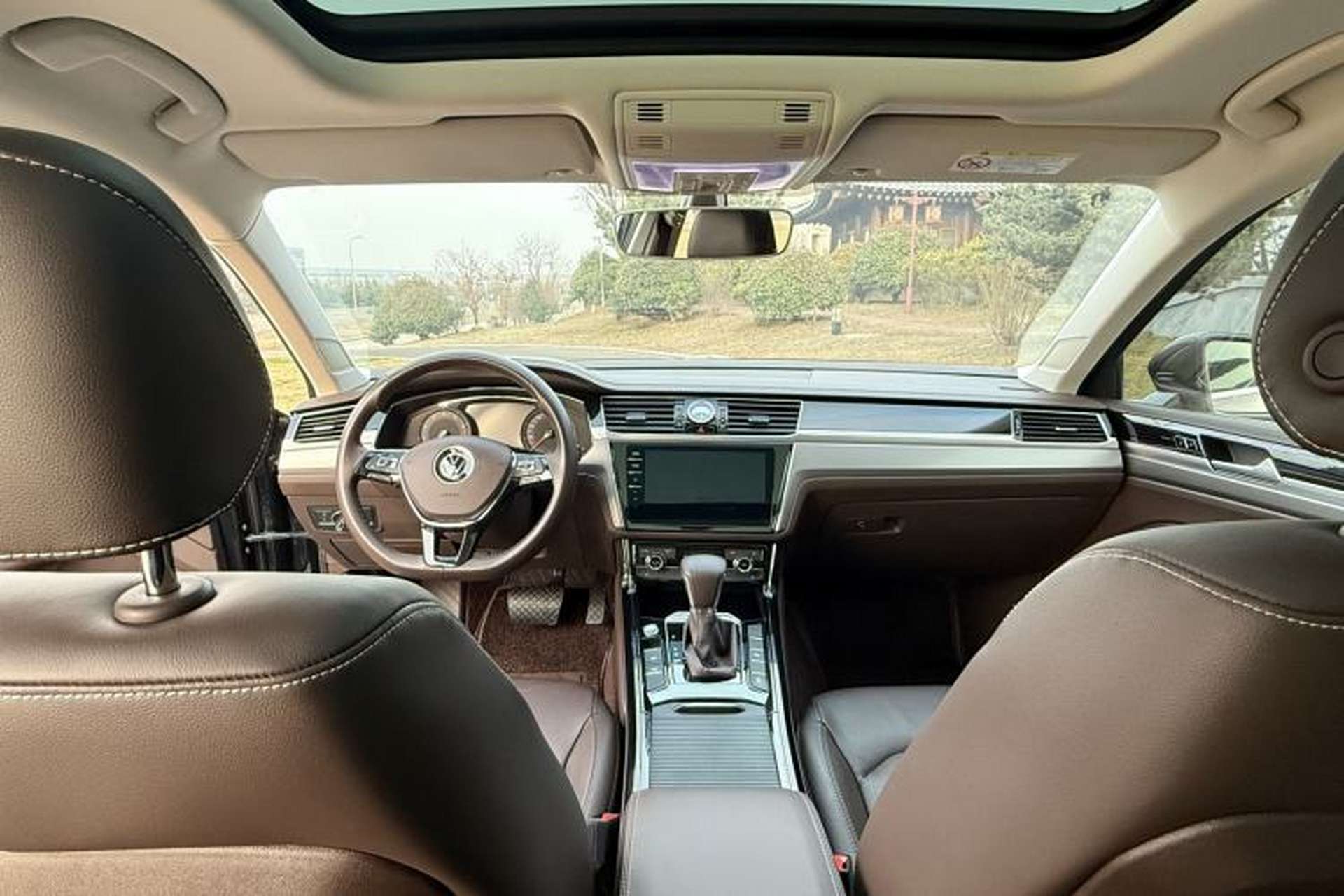 Used Volkswagen Phideon 2021 380TSI Luxury Edition Interior 1