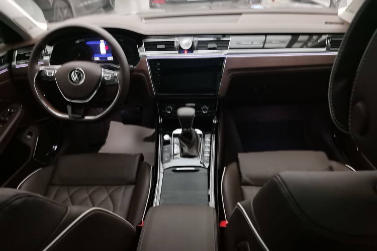 Used Volkswagen Phideon 2021 380TSI Flagship Edition Interior 1