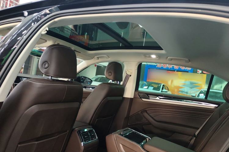 Used Volkswagen Phideon 2021 380TSI Luxury Edition Interior 2
