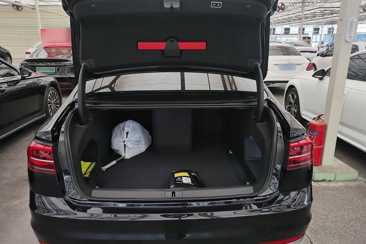Used Volkswagen Phideon 2021 380TSI Flagship Edition Interior 7