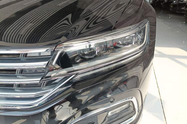 Used Volkswagen Phideon 2021 380TSI Prestige Edition Left Front Headlight