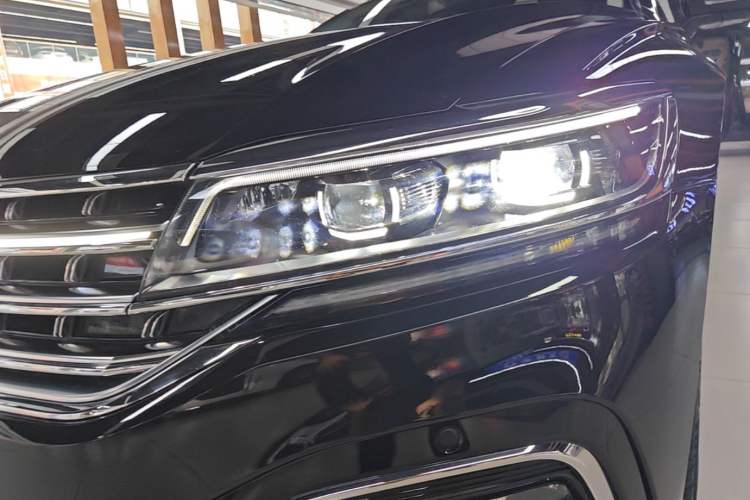 Used Volkswagen Phideon 2021 380TSI Prestige Edition Left Front Headlight