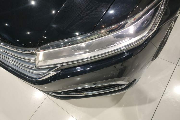 Used Volkswagen Phideon 2021 380TSI Luxury Edition Left Front Headlight