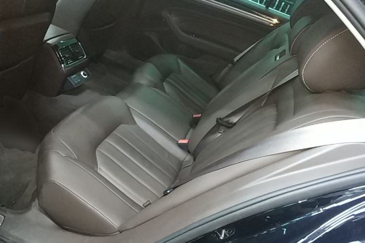 Used Volkswagen Phideon 2021 380TSI Luxury Edition Left Rear Seat