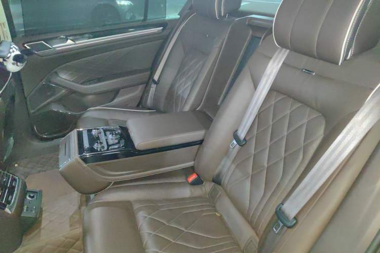 Used Volkswagen Phideon 2021 380TSI Prestige Edition Left Rear Seat