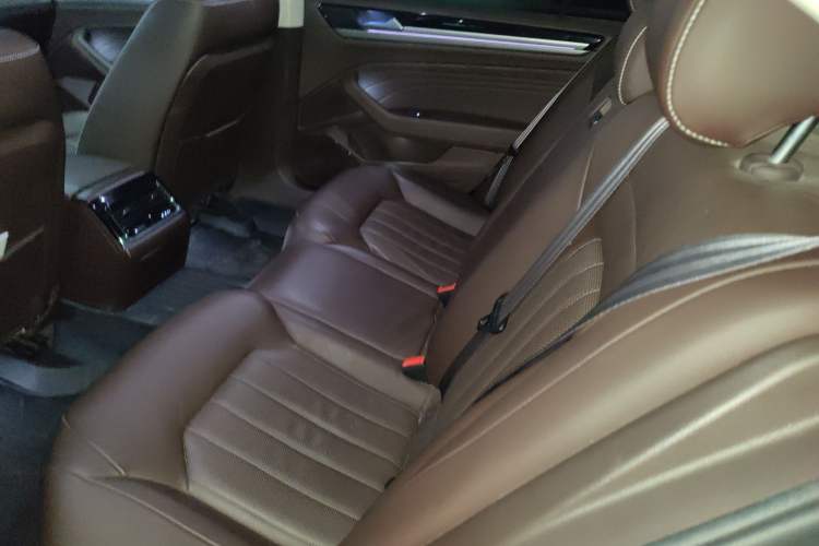 Used Volkswagen Phideon 2021 380TSI Luxury Edition Left Rear Seat