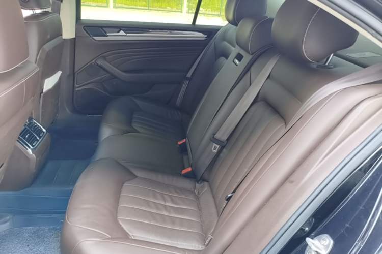 Used Volkswagen Phideon 2021 380TSI Luxury Edition Left Rear Seat
