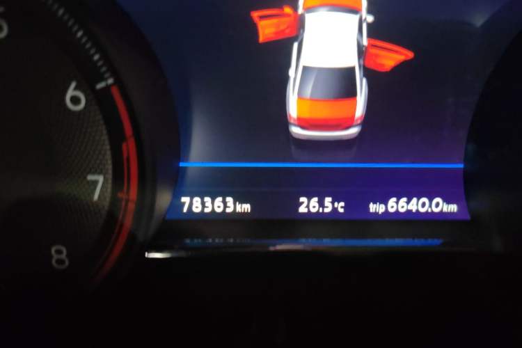 Used Volkswagen Phideon 2021 380TSI Luxury Edition Odometer Close Up