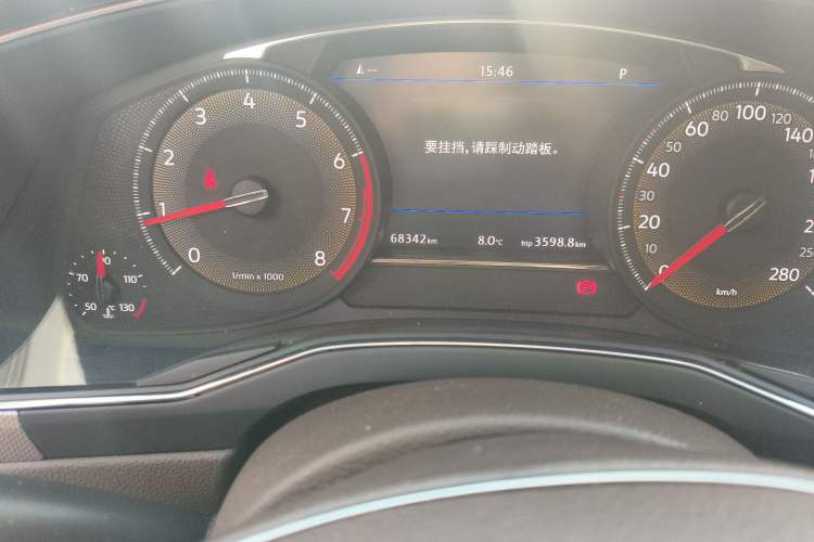 Used Volkswagen Phideon 2021 380TSI Luxury Edition Odometer Close Up