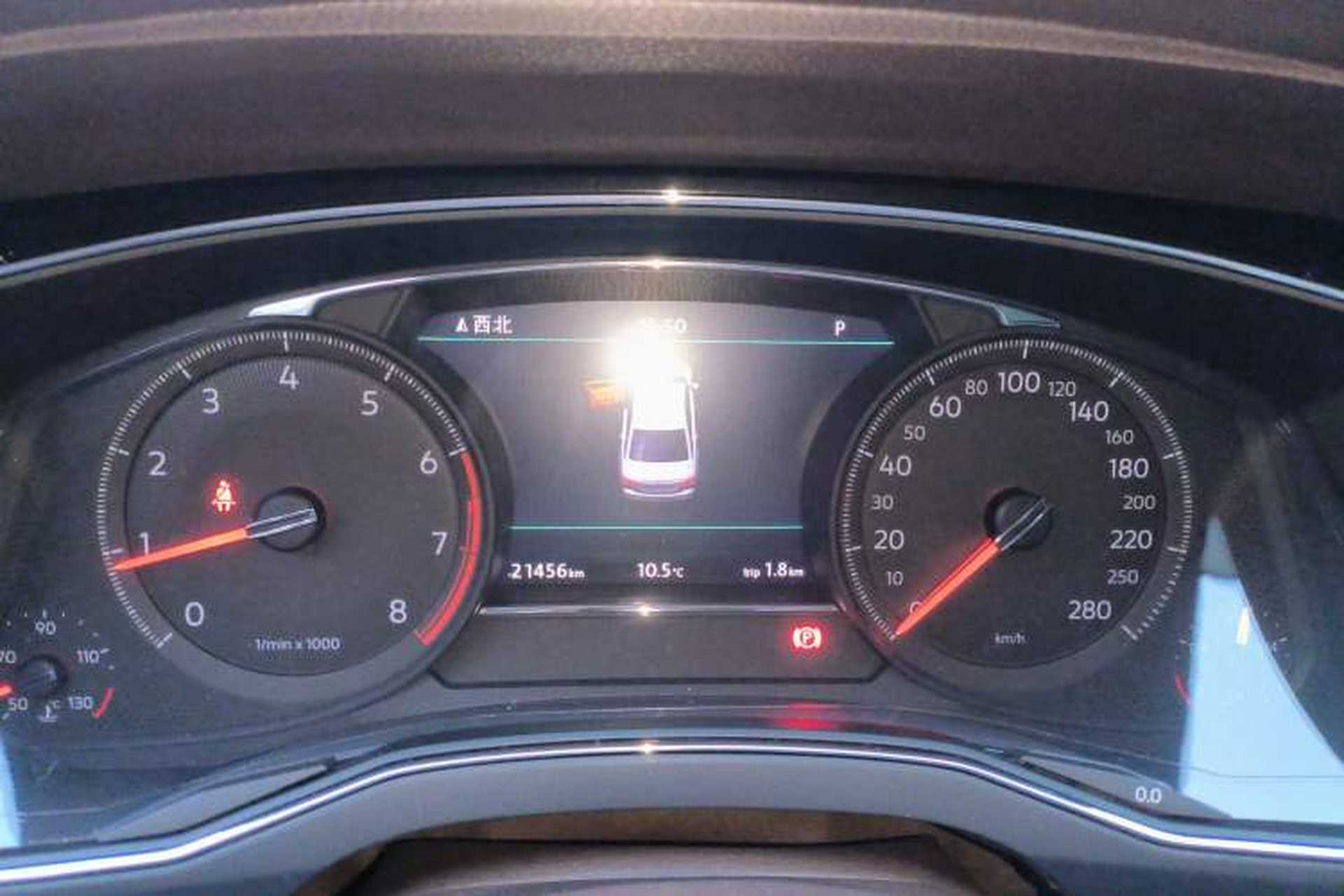 Used Volkswagen Phideon 2021 380TSI Luxury Edition Odometer Close Up