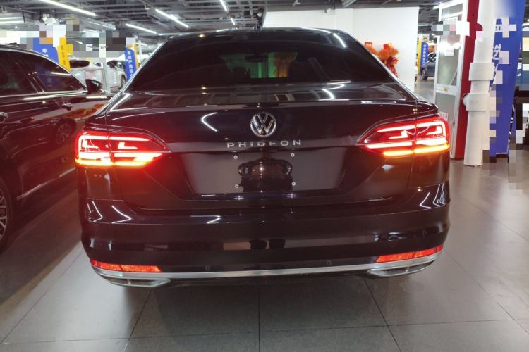 Used Volkswagen Phideon 2021 380TSI Luxury Edition Rear