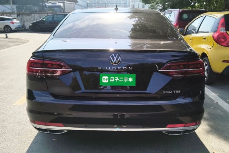 Used Volkswagen Phideon 2021 380TSI Luxury Edition Rear