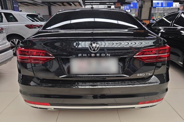 Used Volkswagen Phideon 2021 380TSI Luxury Edition Rear