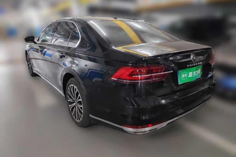Used Volkswagen Phideon 2021 380TSI Luxury Edition Rear Left 45 Deg