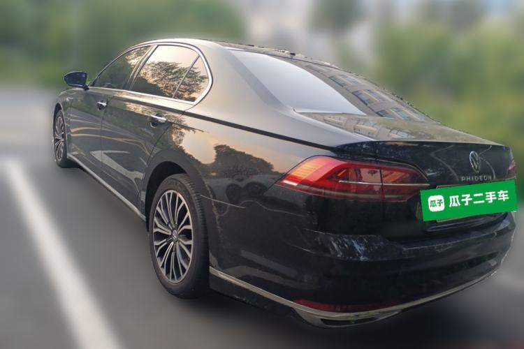Used Volkswagen Phideon 2021 380TSI Luxury Edition Rear Left 45 Deg