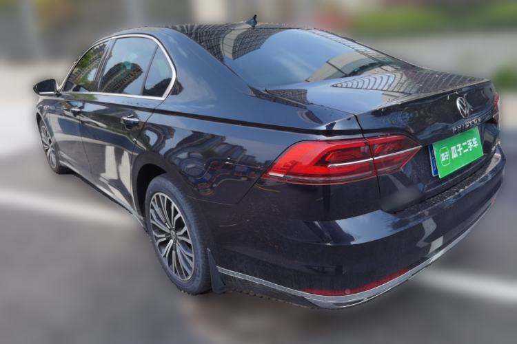 Used Volkswagen Phideon 2021 380TSI Luxury Edition Rear Left 45 Deg