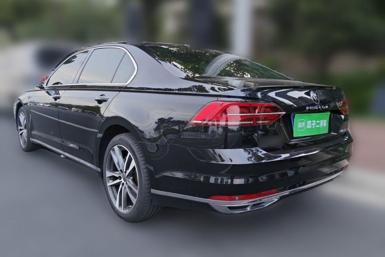 Used Volkswagen Phideon 2021 380TSI Luxury Edition Rear Left 45 Deg