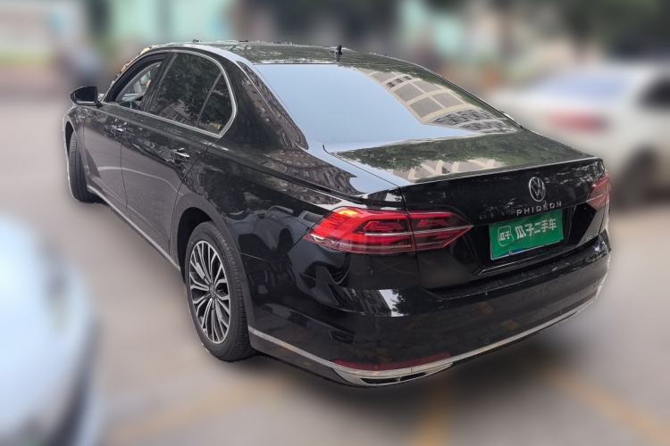 Used Volkswagen Phideon 2021 380TSI Luxury Edition Rear Left 45 Deg